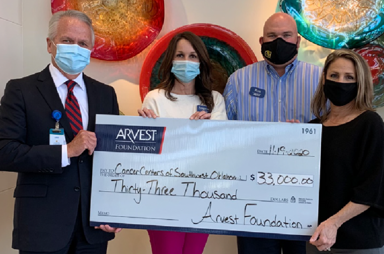 Cancer Center Receives Donation From Arvest Foundation